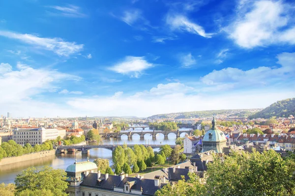 Vacker Utsikt Över Karlsbron Gamla Stan Och Old Town Tower — Stockfoto