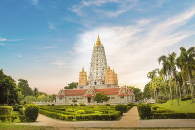 Pattaya, Tayland 'daki Wat Yan Tapınağının güzel manzarası.