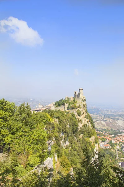 Mount Monte Titano San Marino Cumhuriyeti Guaita Kulesi, güzel bir görünüm