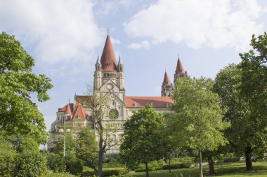 Viyana,Avusturya'daki Assisi Francis Kilisesi'nin güzel manzarası