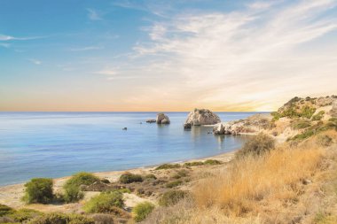 Kıbrıs Afrodit'in doğum yeri güzel manzarasına. Petra tu Romiou, Aphrodite taş