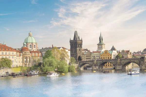 Vacker Utsikt Över Karlsbron Gamla Stan Och Old Town Tower — Stockfoto