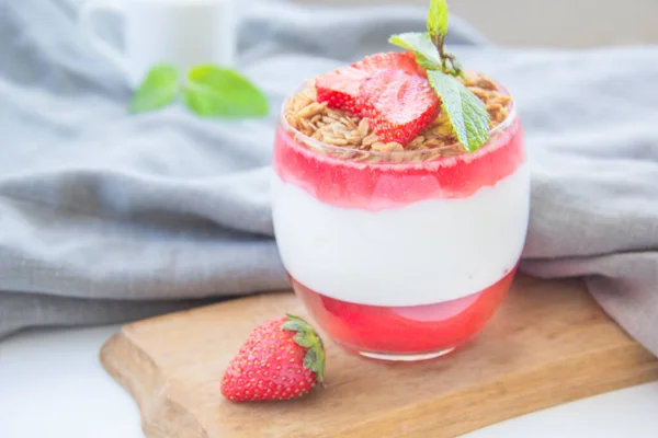 Dessert Italien Panna Cotta Aux Fraises — Photo