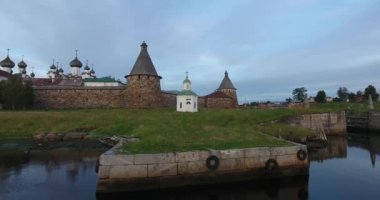 Bir kuş bakışı görünüme Solovki manastır görünümünü. Beyaz deniz. Rusya, Arkhangelsk bölgesi