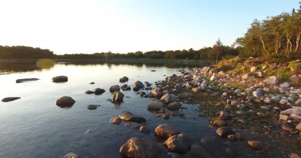 Bílé moře pobřeží, ostrovy Solovek — Stock video