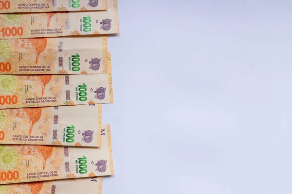Dinero Efectivo Argentino Pesos Sobre Fondo Blanco — Foto de Stock