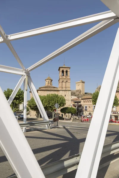 Alhama Aragon Kilisenin Nüfusun Zaragoza Spanya Çerçeveleme Demir Köprü Kiriş — Stok fotoğraf
