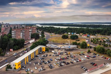Akşam Dnieper, toplu konut zafer dolgu, Ukrayna'nın