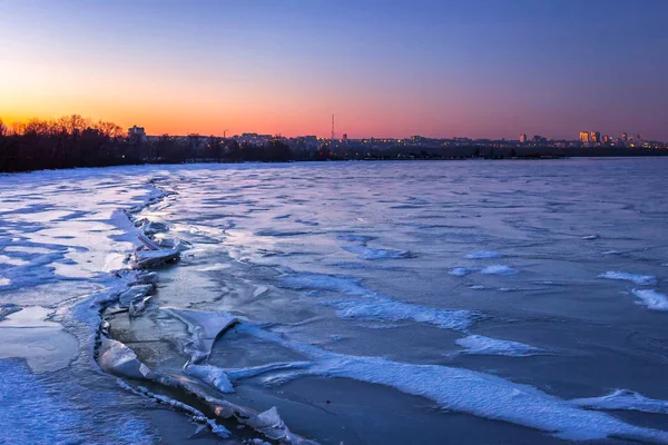 Pôr Sol Tons Roxos Rio Dnieper Vista Ponte Sul Usina — Fotografia de Stock