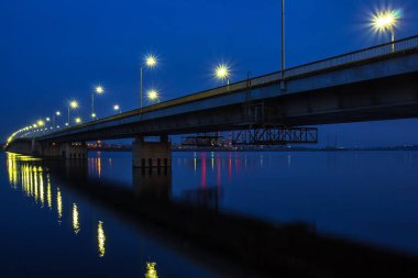 Güney Köprüsü, Dnipro, Ukrayna