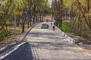 Park Green Grove, eski Komsomolsky Parkı, Dnipro, Ukrayna