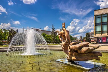 İlham Perisi, Ukrayna, Dnipro şehri, Dnipropetrovsk