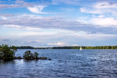 Bir bahar günü gün batımında, Dnepr-Dnepropetrovsk, Ukrayna.