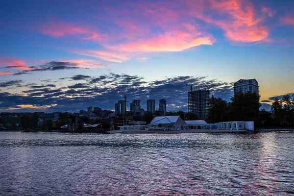 Tramonto Giorno Primavera Città Dnepr Dnepropetrovsk Ucraina — Foto Stock