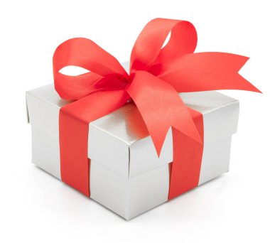 Noel ve Yeni Yıl Günü, kırmızı hediye kutusu beyaz arka plan