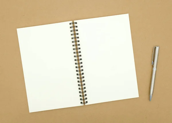 Notebook Sfondo Marrone Vista Dall Alto Copia Spazio — Foto Stock