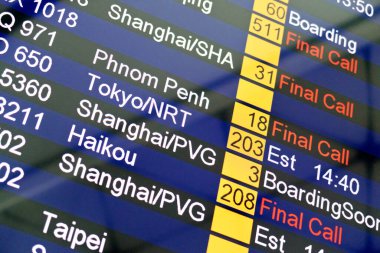 Hong Kong havaalanı terminalinde göster