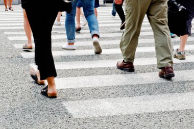 İnsanlar geçiş street City