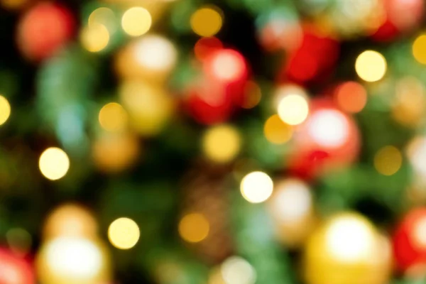 Abstrato Bokeh Árvore Natal Com Bolas — Fotografia de Stock