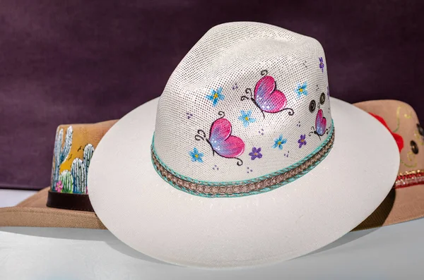 Hermoso Colorido Sombrero Mexicano Pintado Mano — Foto de Stock