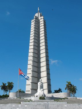 Havana Küba 'daki La Plaza de la Revolucion' da Jose Marti anıtı.