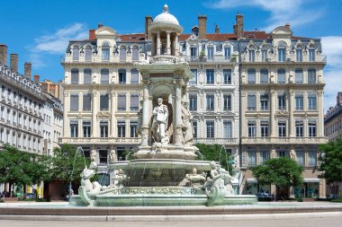 Fontaine des Jacobins ve heykeli d 'Hippolyte Flandrin, tarihi eser, Place des Jacobins, Lyon