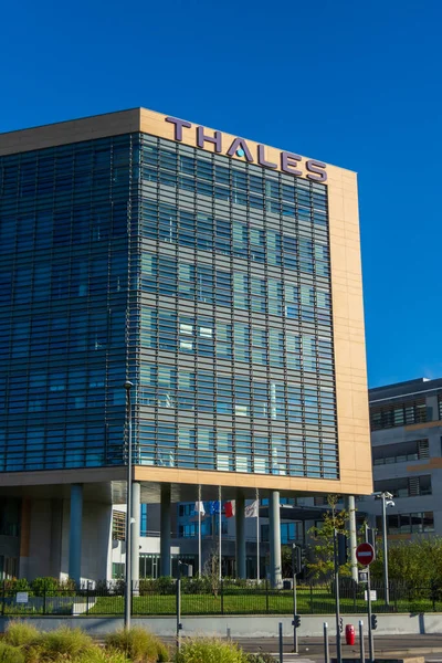 Velizy Villacoublay Francia Octubre 2020 Fachada Del Edificio Thales Global — Foto de Stock