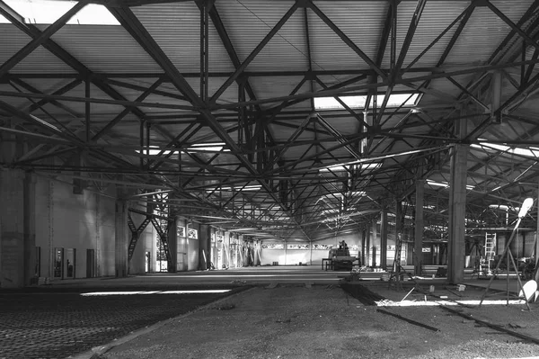 Interior Grande Edifício Industrial Processo Construção Foto Preto Branco — Fotografia de Stock