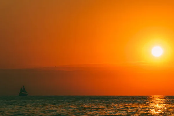 Sea Landscape Setting Sun Sailboat — Stock Photo, Image