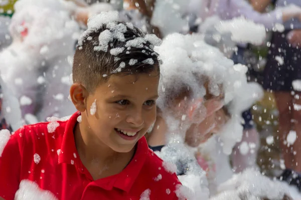 Kamennomostsky Rusia Septiembre 2018 Niños Felices Divirtiéndose Una Fiesta Espuma — Foto de Stock