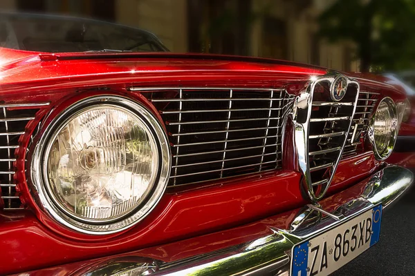 Chieti Italië Juni 2018 Front Detail Van Parcked Van Alfa — Stockfoto