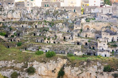 Sassi di Matera karşısında Tepesi'nden izlerken