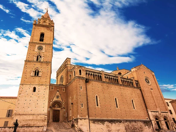 Catedral de San Giustino em Chieti — Fotografia de Stock