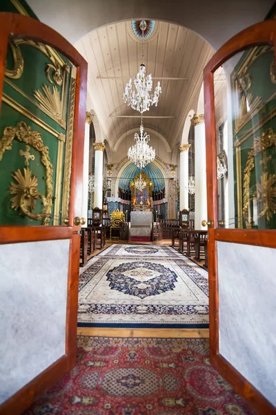 Interior da Igreja Ortodoxa Apostólica Armênia "Surp Kevork" em — Fotografia de Stock