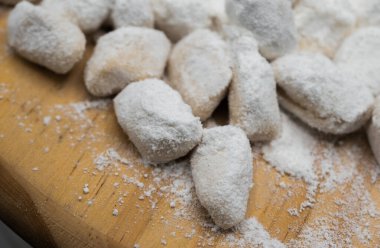 Bu durumda oqui ev yapımı makarna. Restoran sayfası veya diğer sunumlar için mükemmel