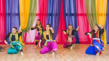 Hindustan çeteler dans