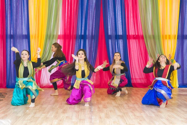 Hindustão Gangues dança — Fotografia de Stock