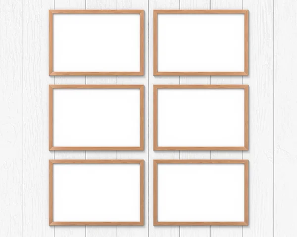 벽에 걸려 있는 6 개의 수평 나무 프레임 모형 세트. 그림이나 텍스트의 빈 베이스입니다. 3D 렌더링. — 스톡 사진