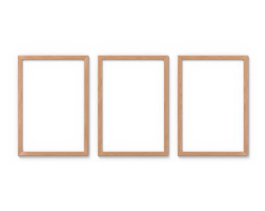 Duvarda asılı bir sınır ile 3 dikey ahşap çerçeveler mockup ayarlayın. Resim veya metin için boş taban. 3d render.