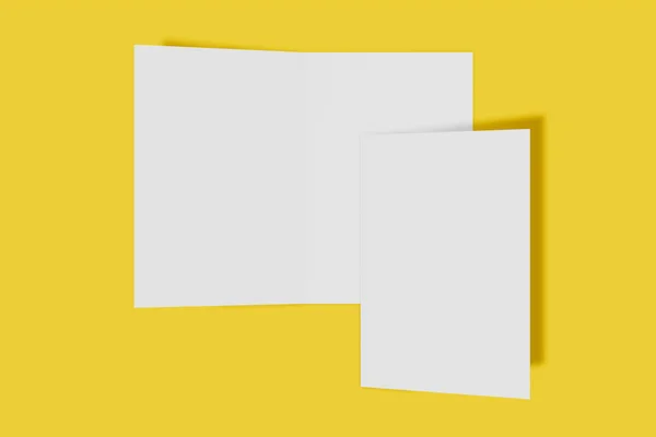 Folleto vertical de dos Mockup, folleto, invitación aislada sobre un fondo amarillo con tapa dura y sombra realista. Renderizado 3D . —  Fotos de Stock