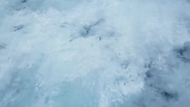 在浓雾中从极地冰上升起.永冻土的无限扩张 — 图库视频影像
