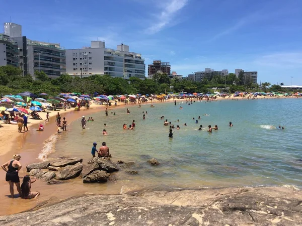 Una Bella Giornata Sole Sulla Spiaggia Bacutia Guarapari Espirito Santo — Foto Stock