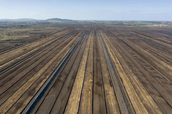 Imagen aérea de un pantano de turba tradicional en Irlanda —  Fotos de Stock