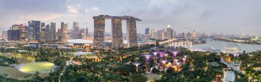 Singapur siluetinin hava aracı panoramik görüntüsü. Yüksek kalite fotoğraf