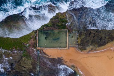 Mona Vale gelgit yüzme havuzu, Sydney, Avustralya. Yüksek kalite fotoğraf