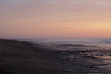 Normandiya 'da gün batımı