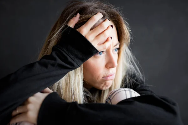 Rostro Mujer Triste —  Fotos de Stock