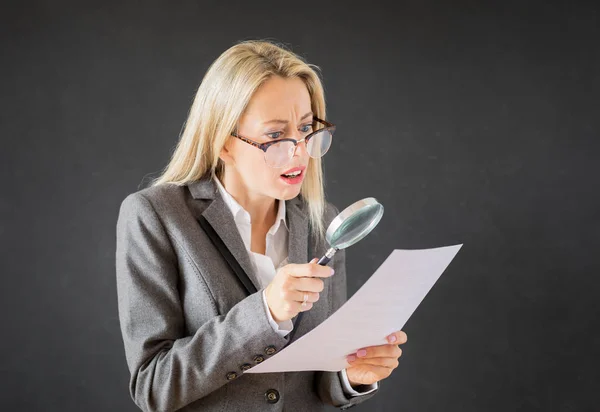 Woman Reading Business Contract Magnifying Glass — Stock Photo, Image