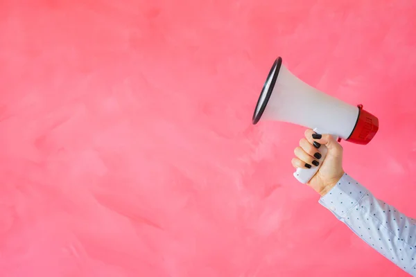 Person Holding Megaphone Empty Pink Background — Stock Photo, Image