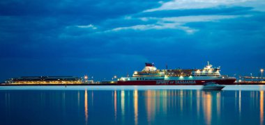 Arka planda Tazmanya ruhu olan Port Melbourne